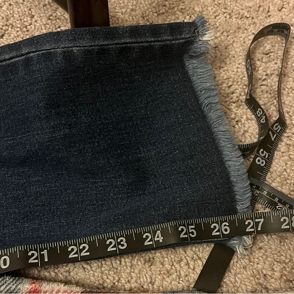 Harper Heritage High RiseDistressed Straight Frayed Hem Jeans size 27 - Picture 6 of 11
